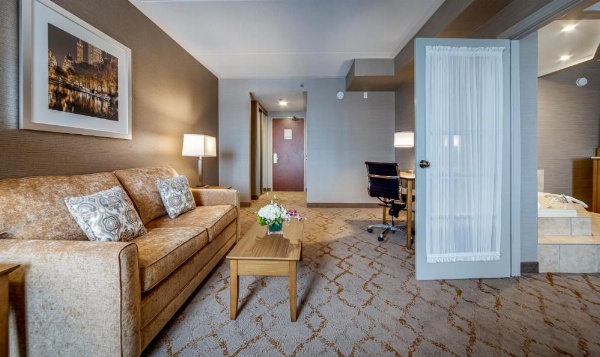 Monte Carlo Inns - Vaughan Suites image 21